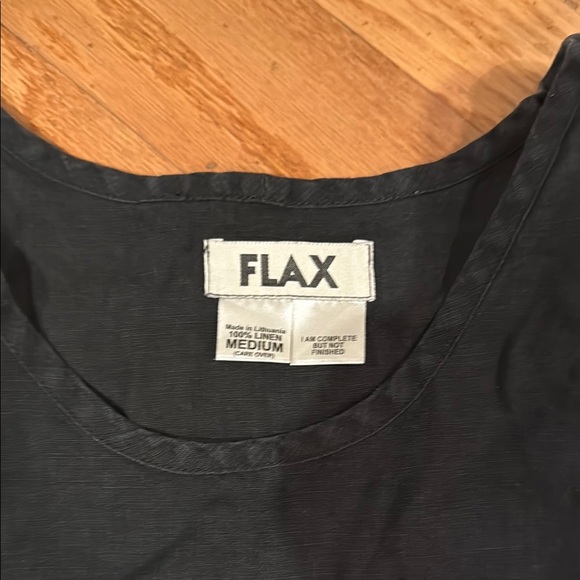 Flax Black Boxy Crop Tank Top - Picture 2 of 4